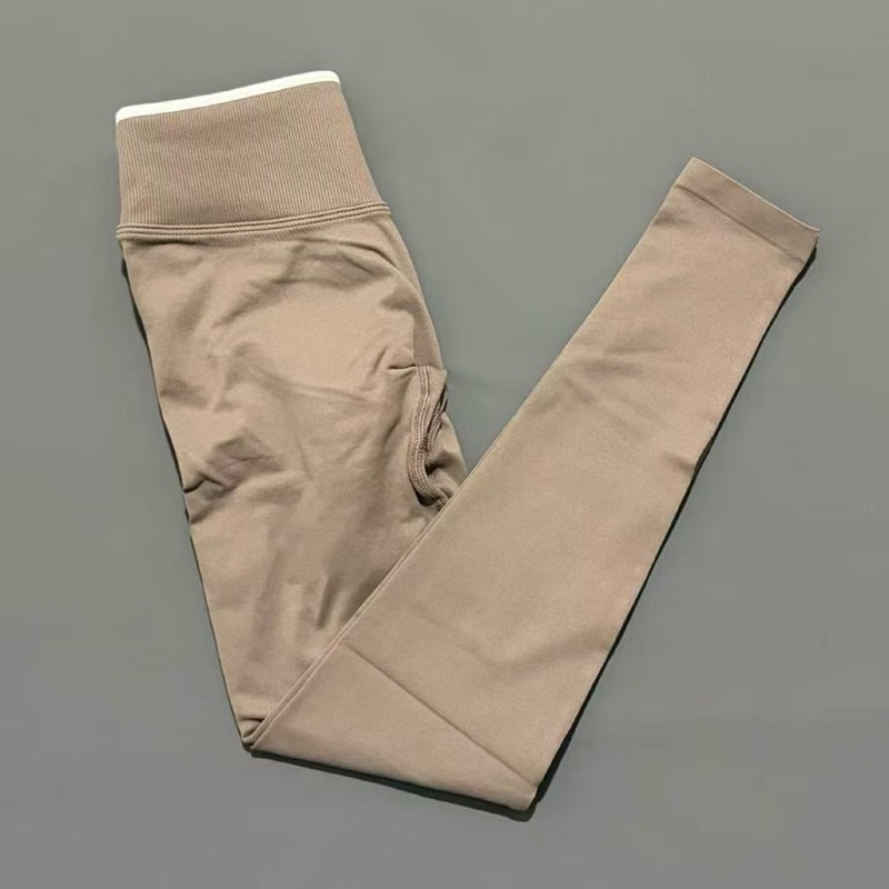 HISTELLO Ignite Sculpt Scrunch - Ignite Yoga Fitness 리뷰 및 가격