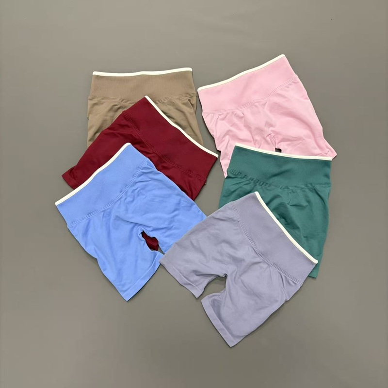Ignite Sculp Scrun Gym Shorts  - Ignite Yoga Fitness 리뷰 및 가격