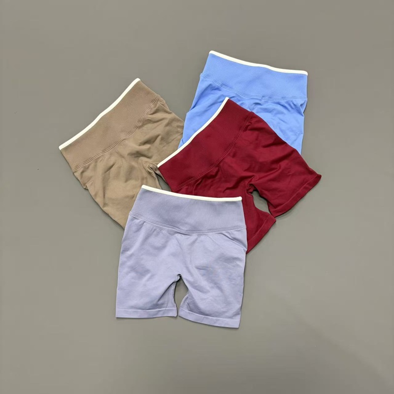 Ignite Sculp Scrun Gym Shorts  - Ignite Yoga Fitness 리뷰 및 가격