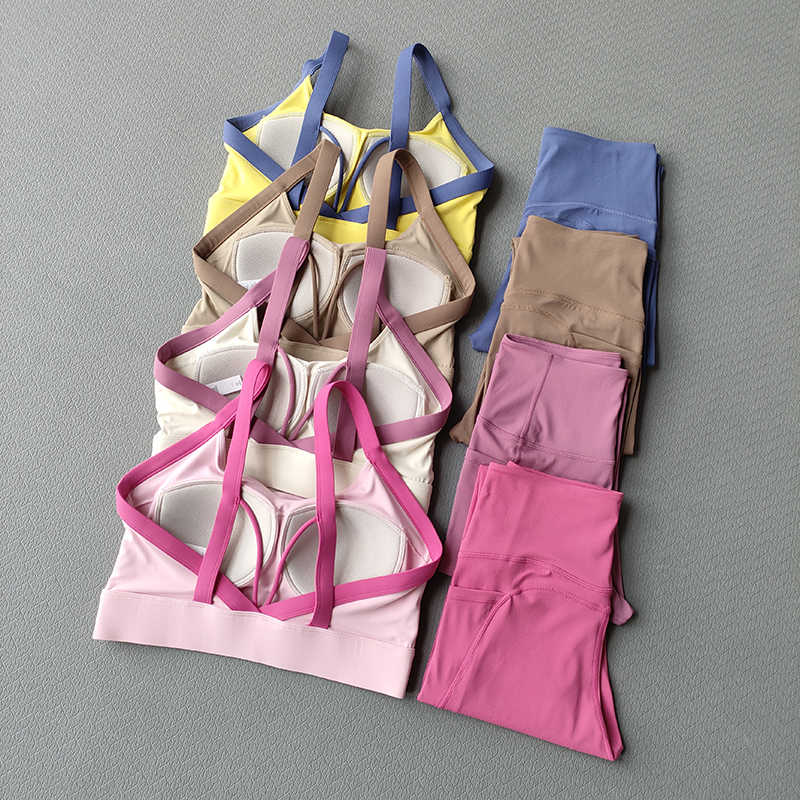 Yoga set, high-intensity yoga  - Yoga Fitness Exercises 리뷰 및 가격